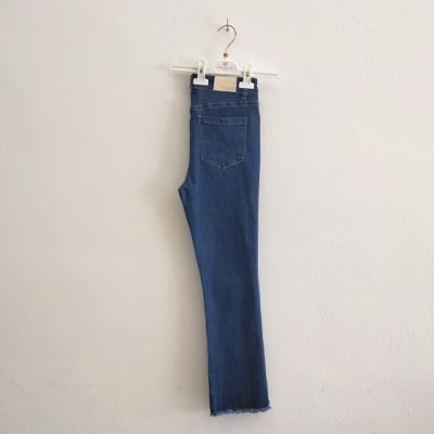 CS132842 jeans